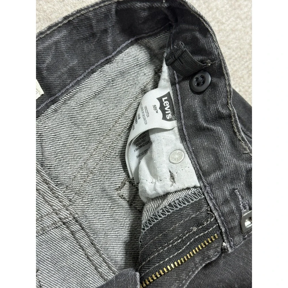 Levis levis 505